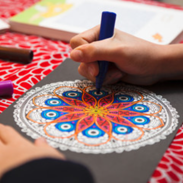 The World of Mandala and Colors - Simple Craft 360